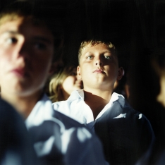 copyright: Frank Rothe | boy watching concert