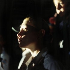 copyright: Frank Rothe | girls watching concert